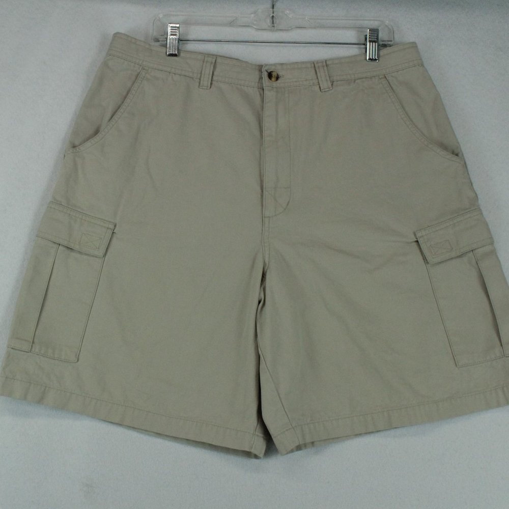 Walt Disney World Shorts Men's Size 38 Tigger Sport